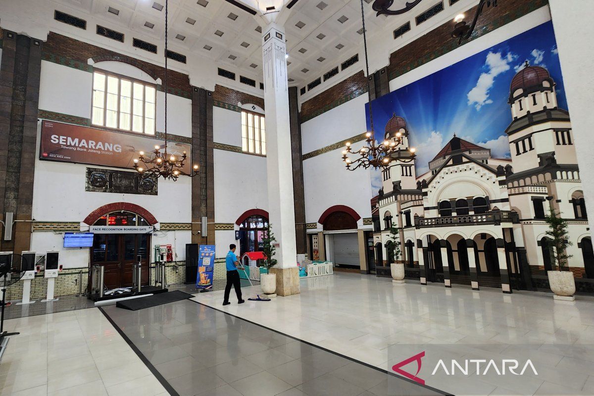 Banjir surut, Stasiun Semarang Tawang beroperasi lagi