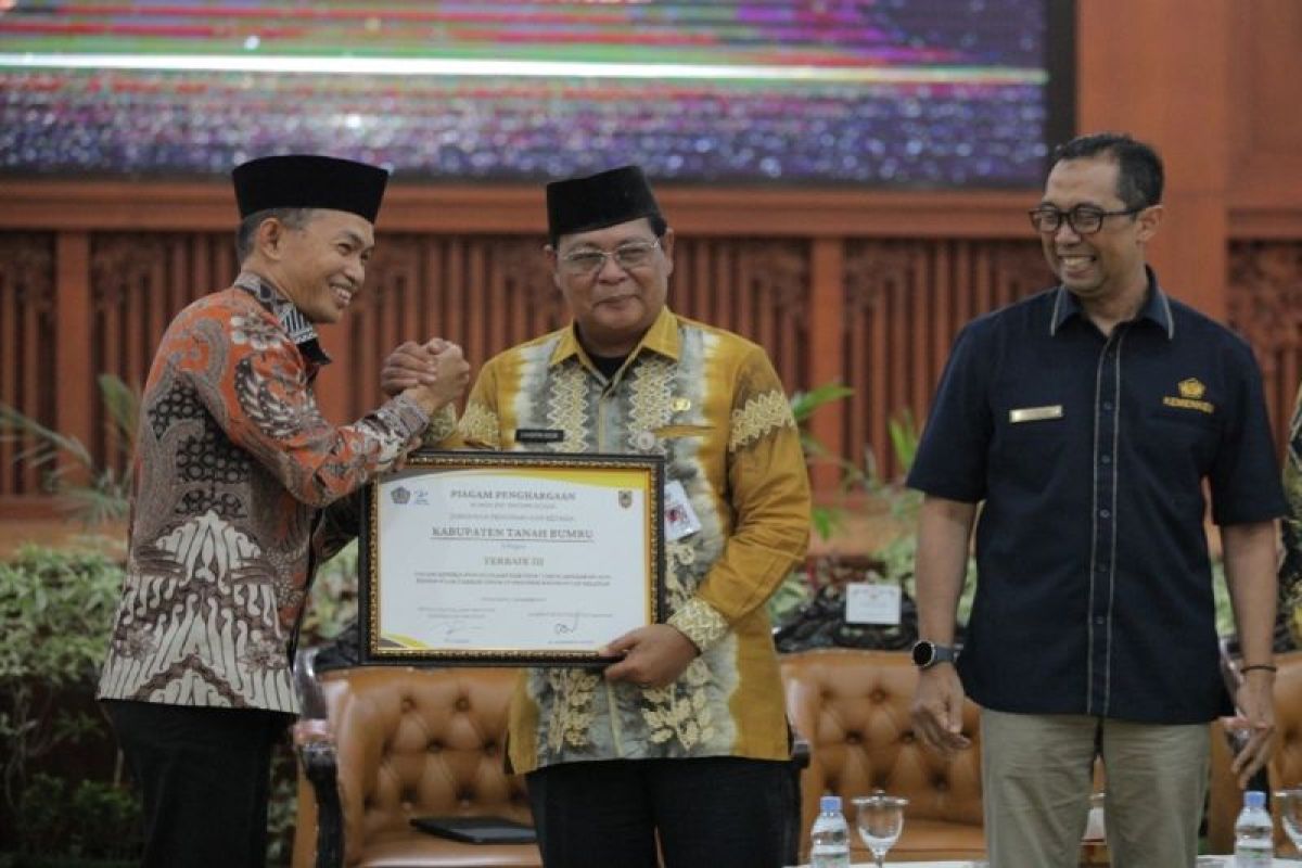 KPPN Kotabaru salurkan dana desa Tanah Bumbu tahap pertama