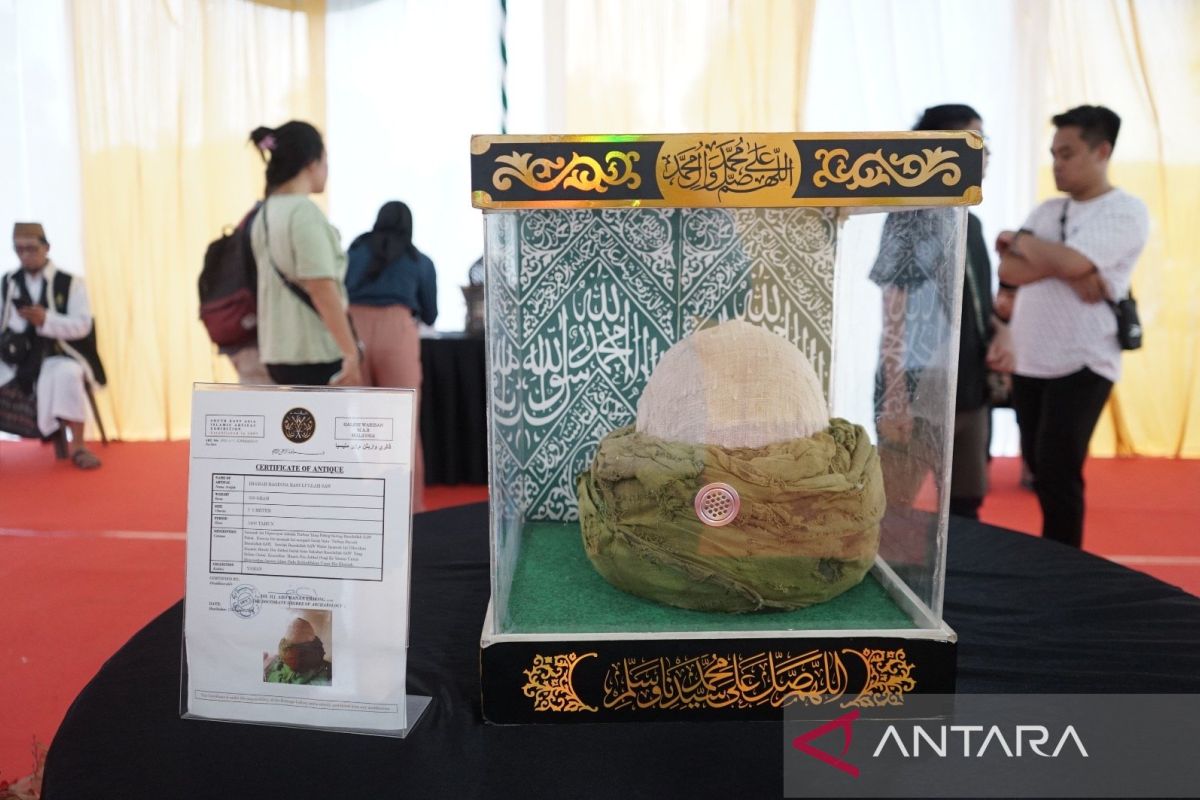 10 artefak peninggalan Nabi Muhammad SAW dipamerkan di Batam