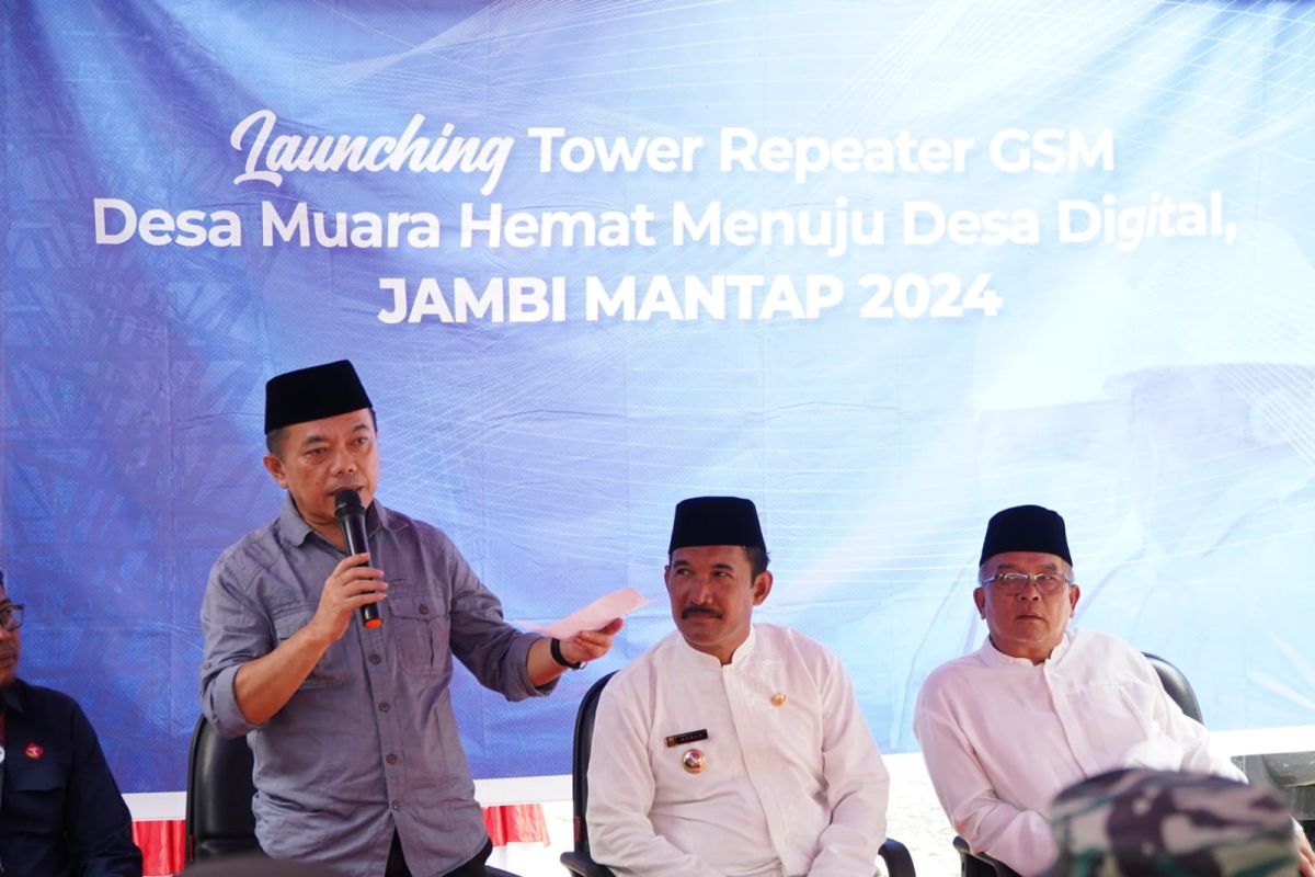 Gubernur Jambi meresmikan repeater GSM Muara Emat Kerinci