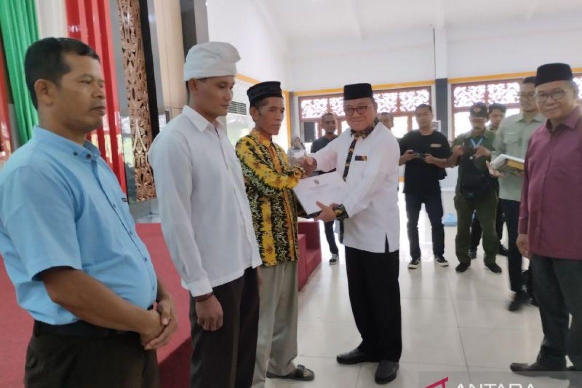 Akses desa terpencil di Kabupaten Tabalong akan dibuat jalan beton