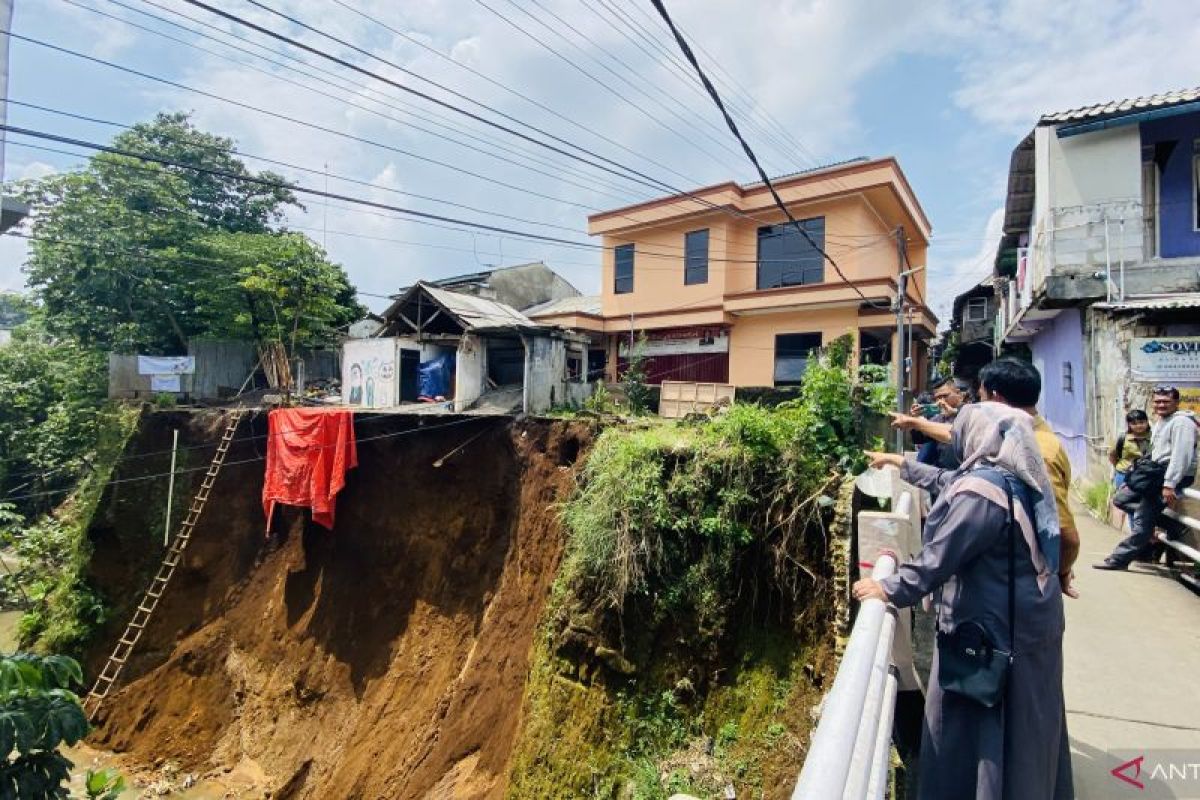 Pemkot: Lima titik longsor di Kota Bogor diperbaiki pada tahun ini
