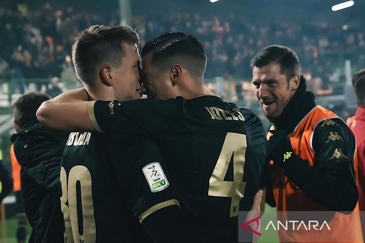 Jelang debut di timnas, Idzes kembali bawa kemenangan untuk Venezia