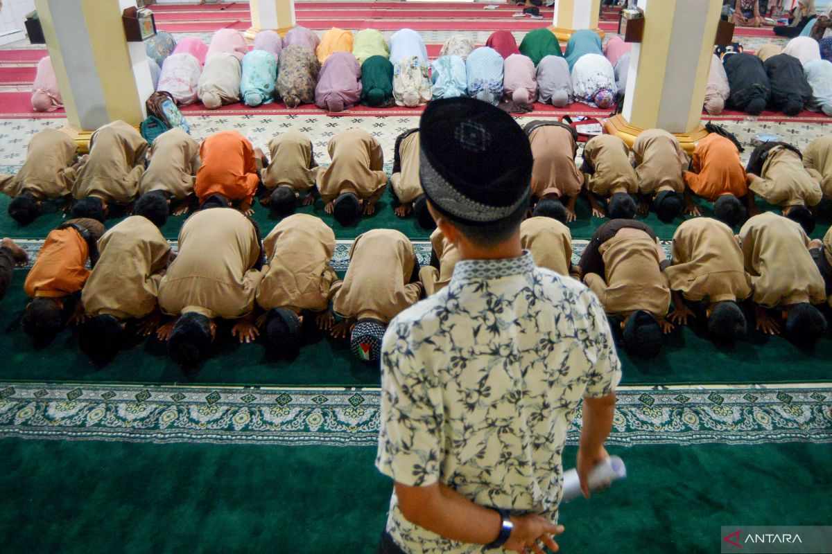 Indonesian govt to decide Ramadan school holidays after key meeting