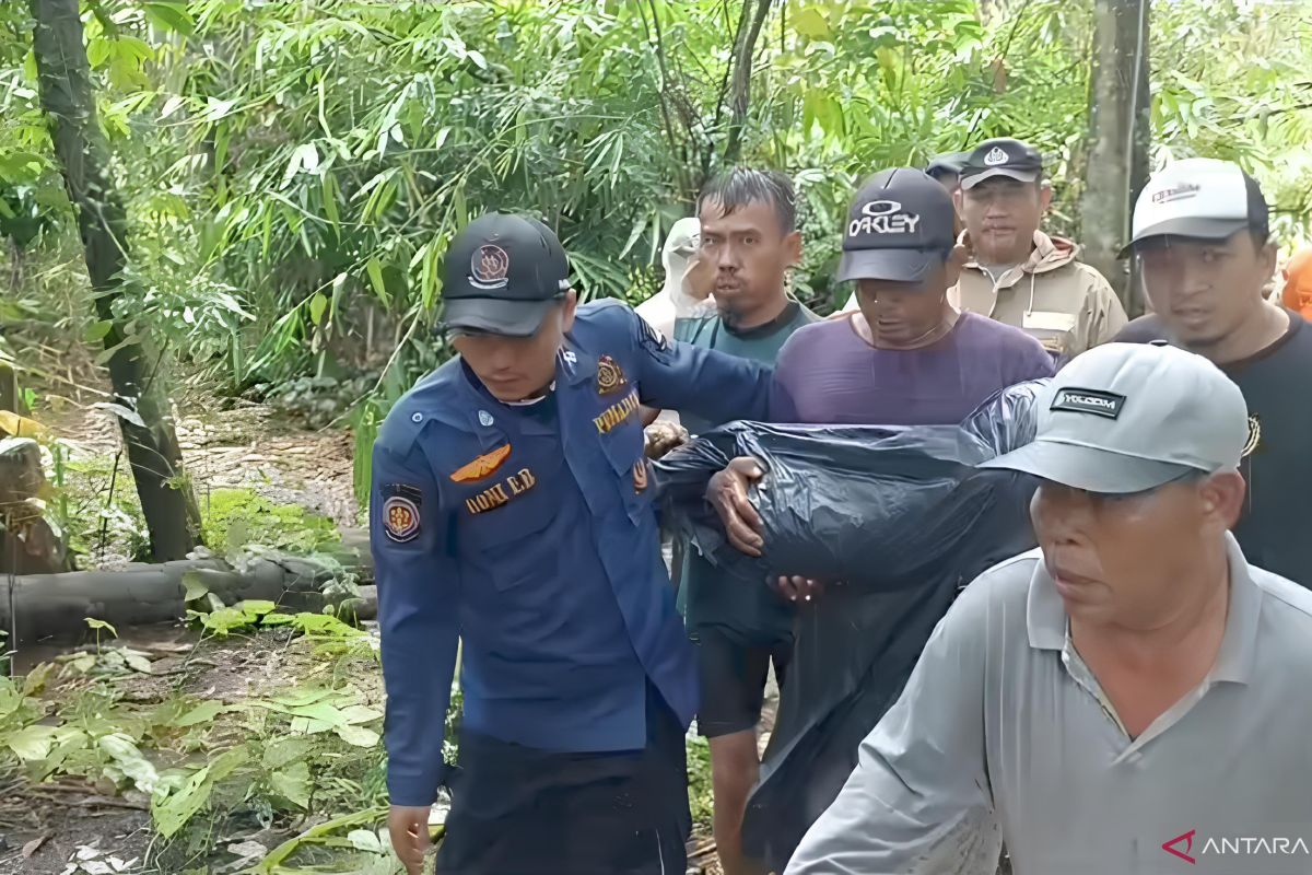 Tim SAR temukan jasad korban tenggelam di Sungai Cirarab Tangerang