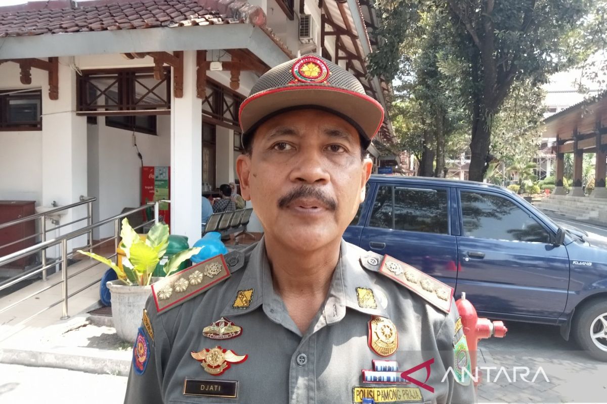 Satpol PP tertibkan kegiatan berpotensi ganggu Trantibum