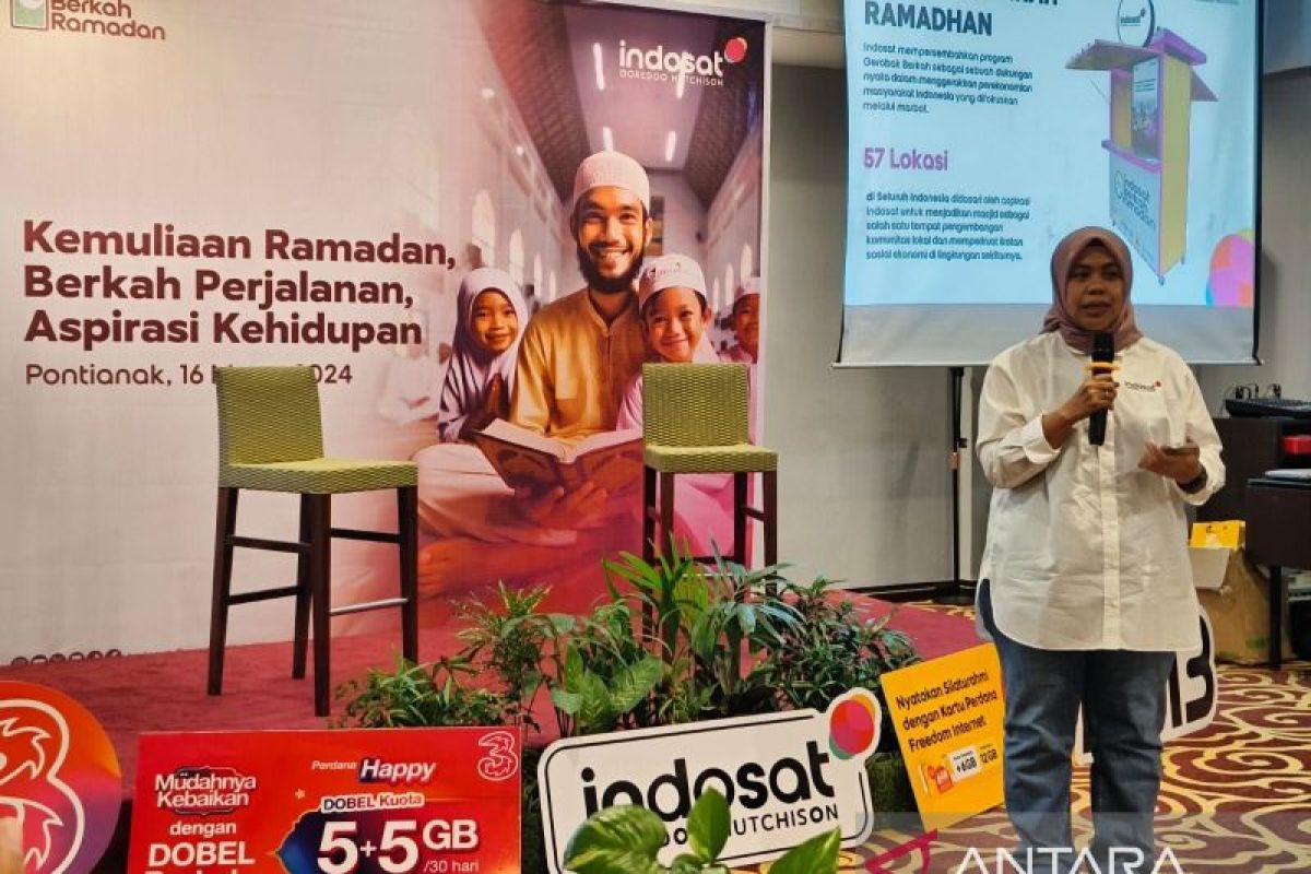 Indosat luncurkan Program Gerobak Berkah ke tiga wilayah Kalbar