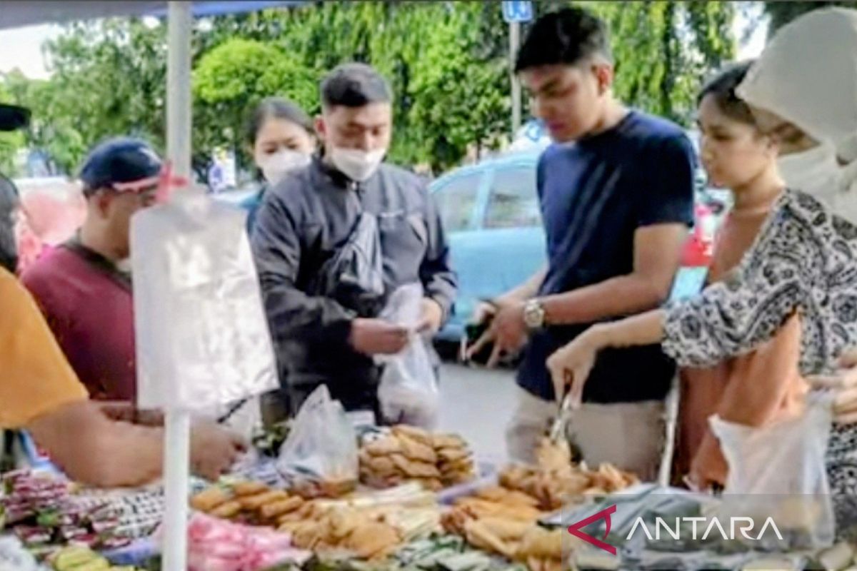 Sop buah bisa jadi hidangan favorit berbuka puasa