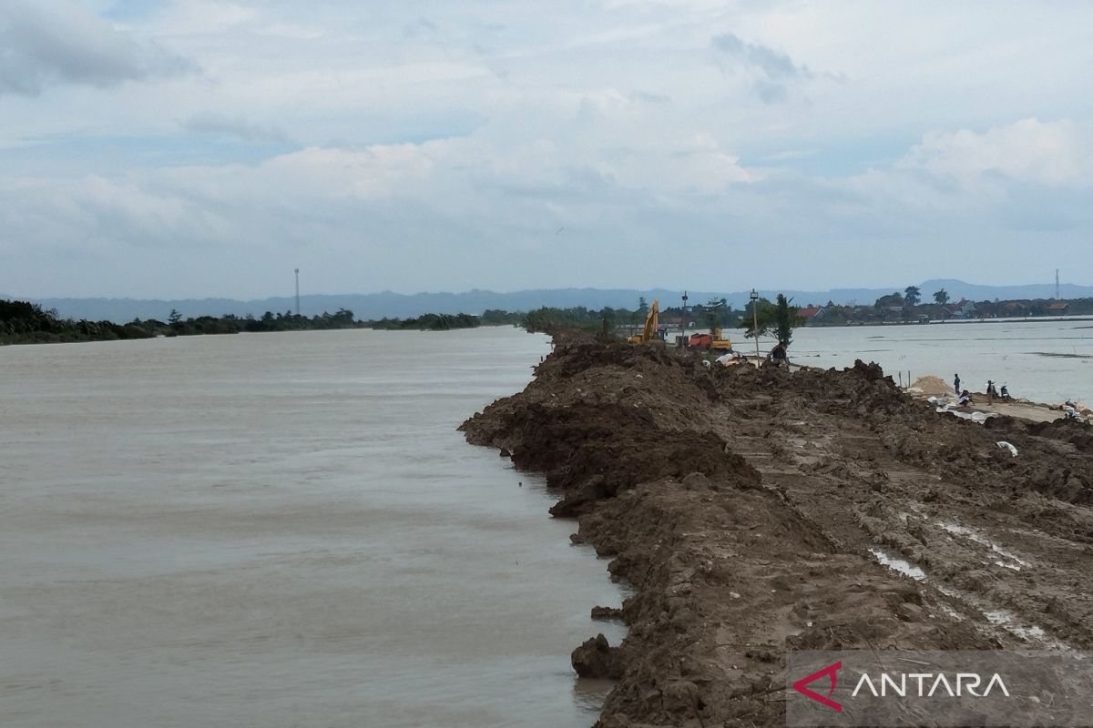 Tanggul Sungai Wulan Kabupaten Demak kembali jebol