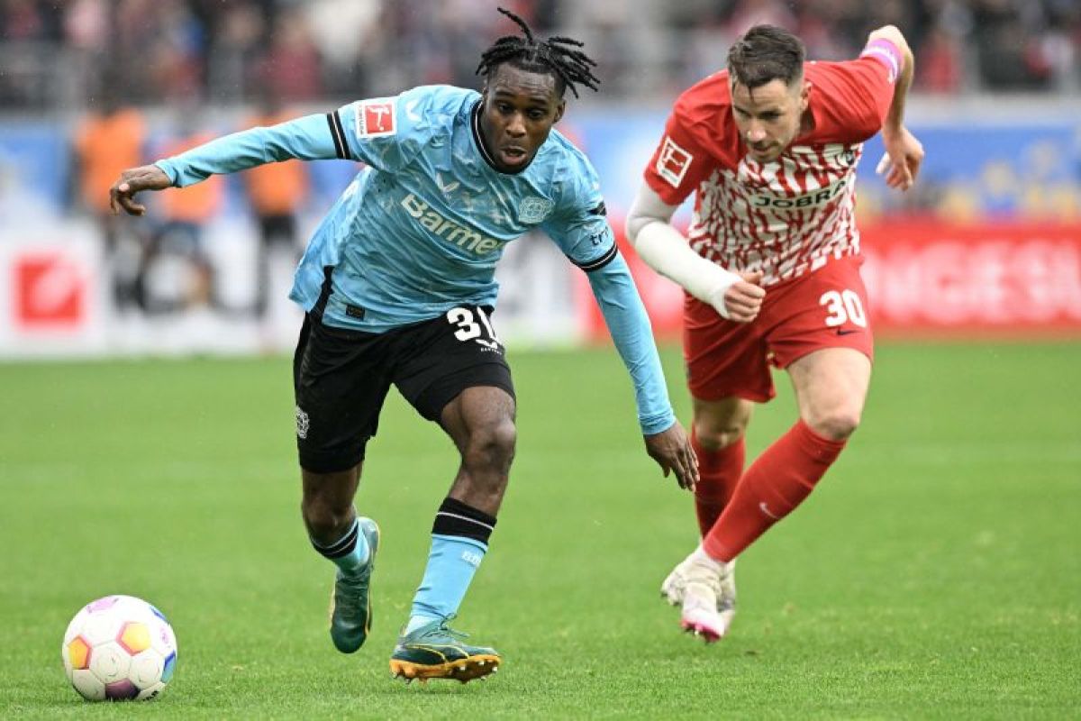 Bayer Leverkusen petik kemenangan di kandang Freiburg 3-2