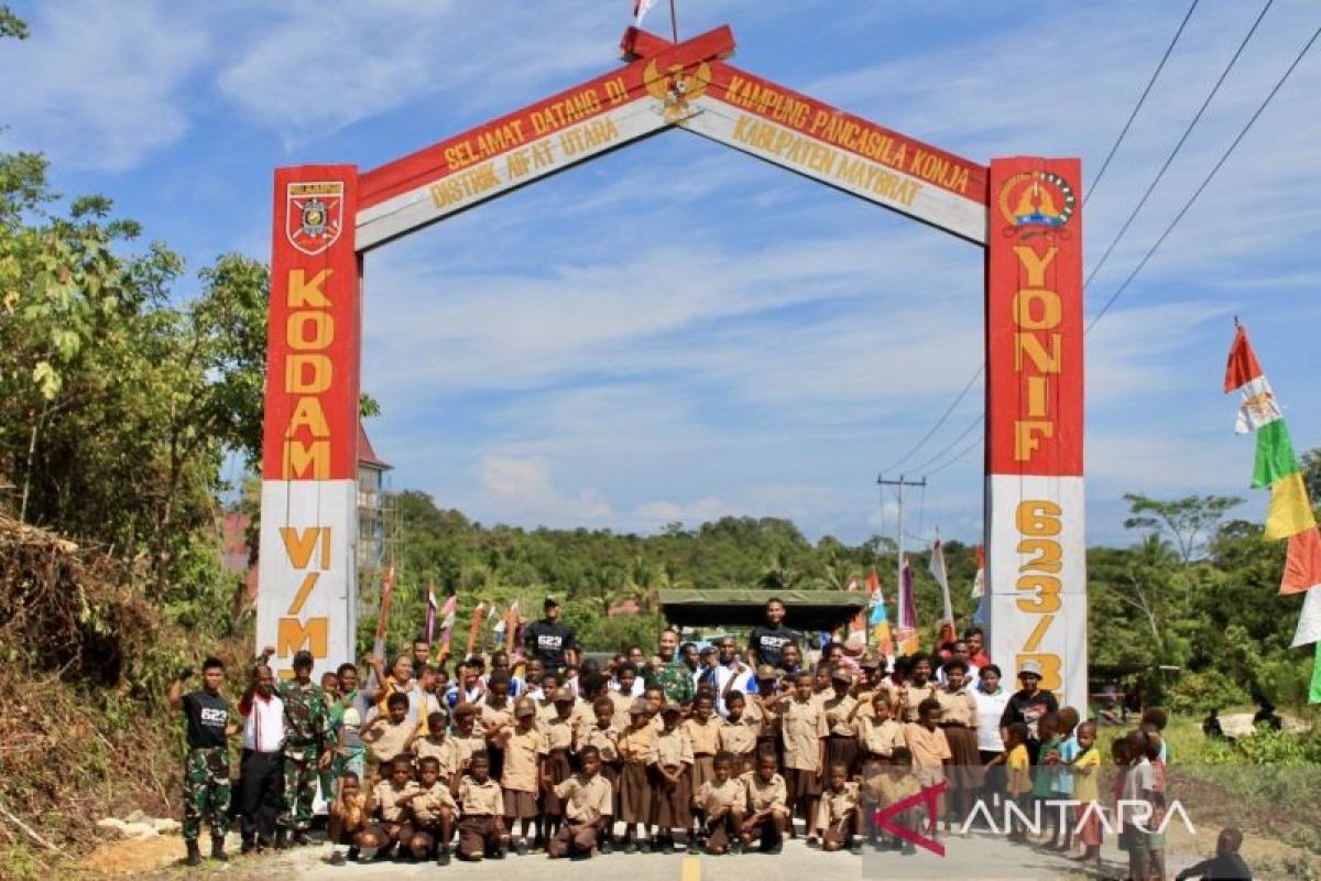 Satgas Pamtas Yonif 623/BWU canangkan Kampung Pancasila di Papua Barat Daya