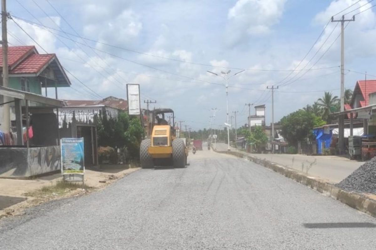 Dinas PUPR-PKPP Riau memperbaiki jalan ruas Tandun-Pasir Pangaraian