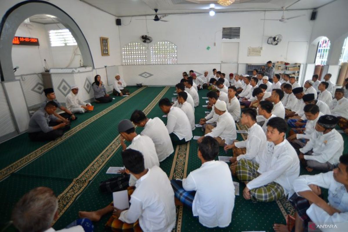 Puasa Ramadhan mempertebal kesadaran ketuhanan