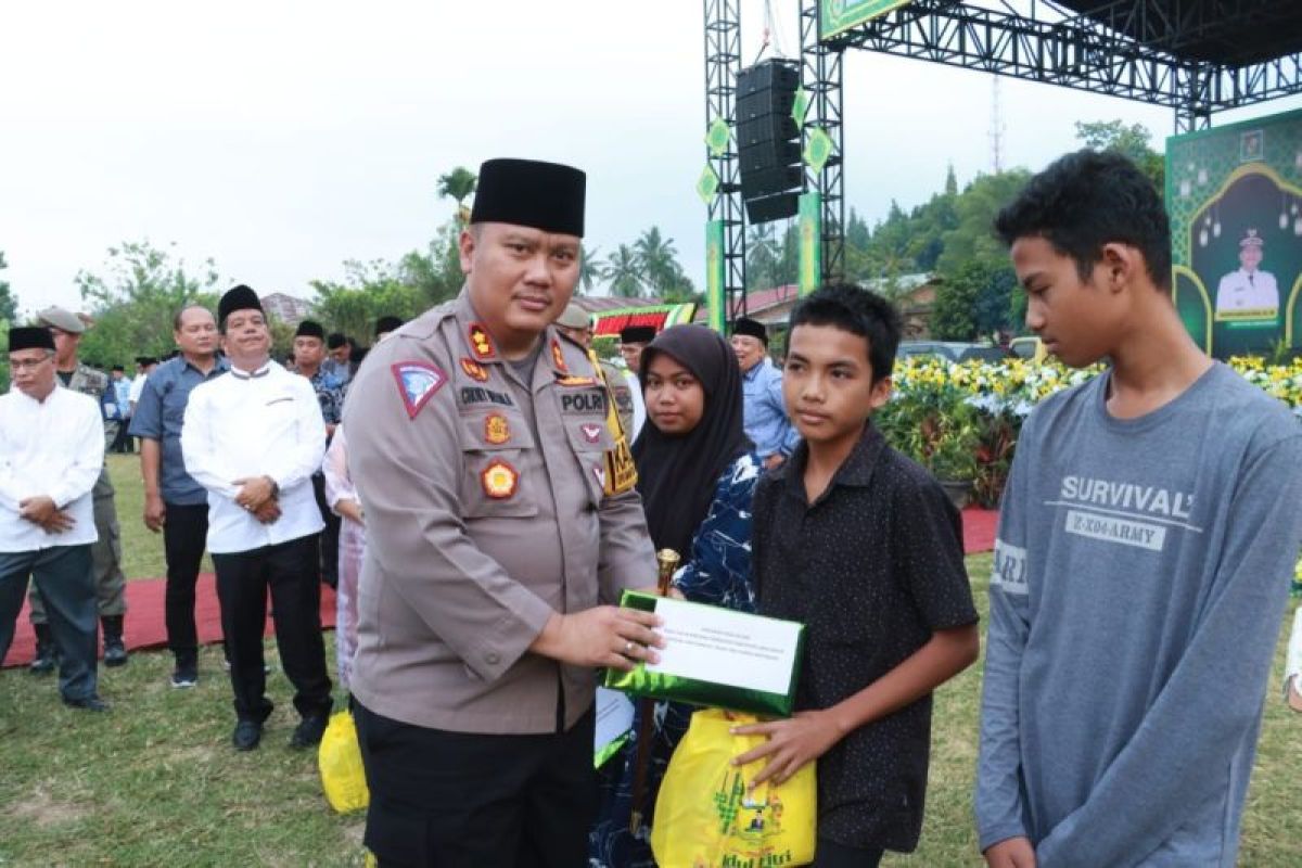 Forkopimda Simalungun buka puasa bersama masyarakat