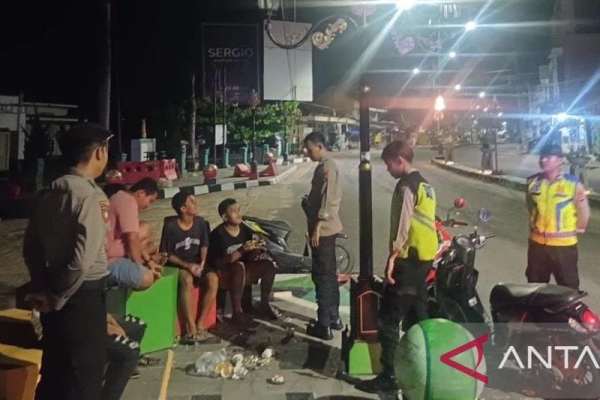 Polres Bangka Selatan gencarkan patroli sahur jaga kamtibmas