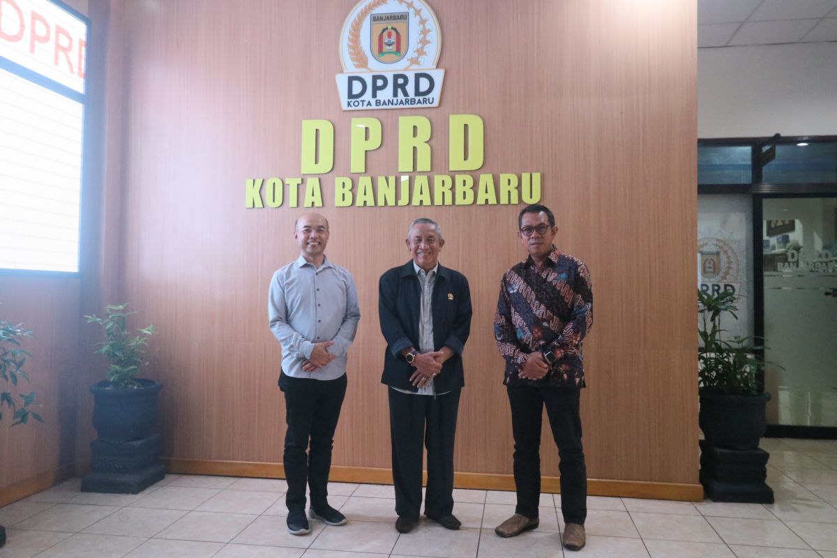 Foto - Waket DPRD Banjarbaru terima kunjungan Ketua DPRD Kota Batu