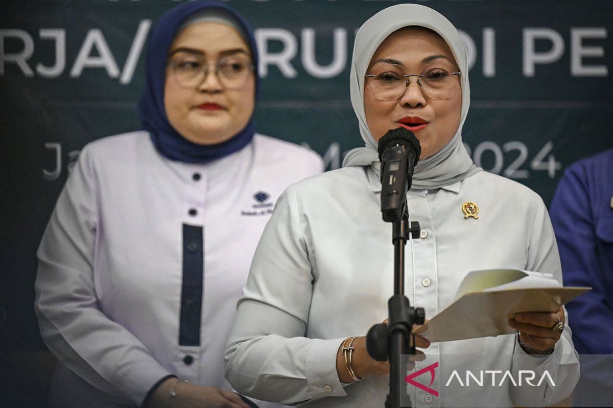 Menaker minta kepala daerah upayakan THR dibayarkan sesuai ketentuan