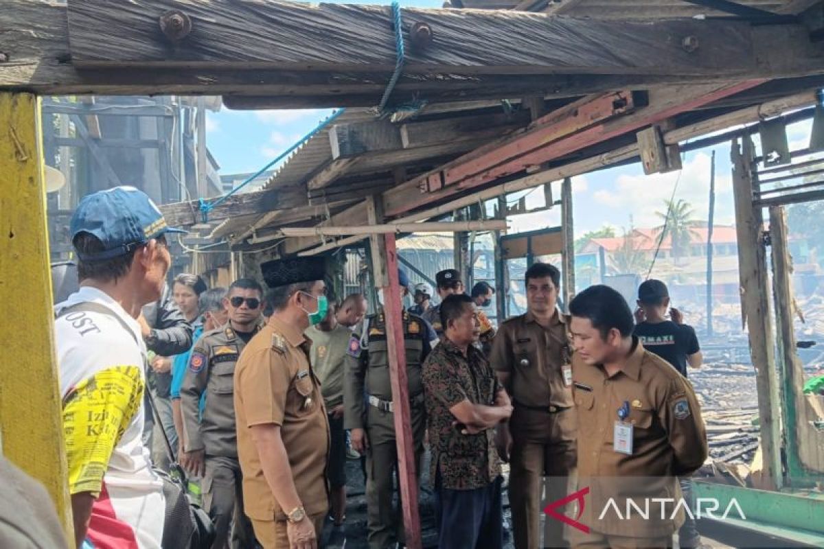 Pemkot Balikpapan berikan uang sewa rumah kepada korban kebakaran