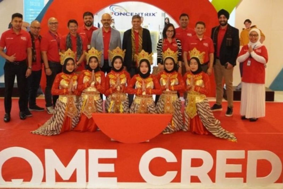 Home Credit dan Concentrix + Webhelp jalin kemitraan strategis