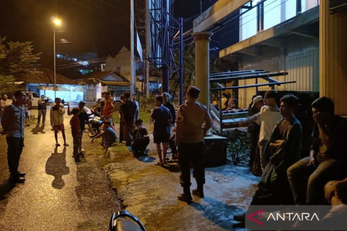 Kapolres Sumbawa beri atensi balap lari anak muda jelang sahur Ramadhan