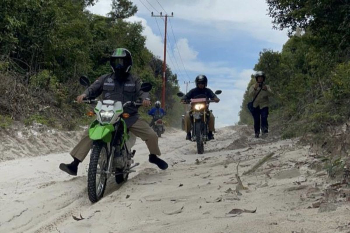 Himpun aspirasi masyarakat, Deddy Winarwan kunjungi semua desa di Barito Selatan