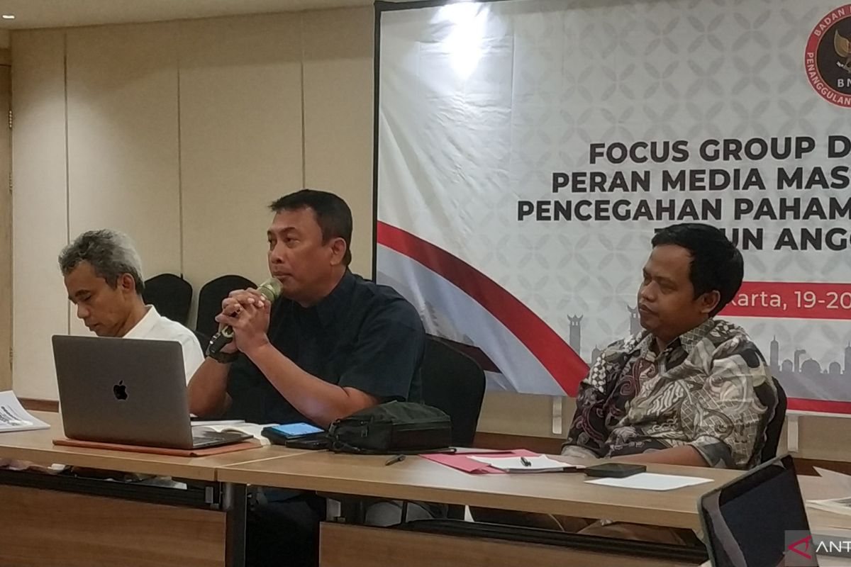 Dewan Pers awasi penyebaran paham terorisme di media sosial