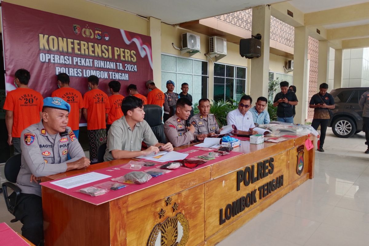 Belasan penjahat di Lombok Tengah diamankan polisi saat Operasi Pekat 2024