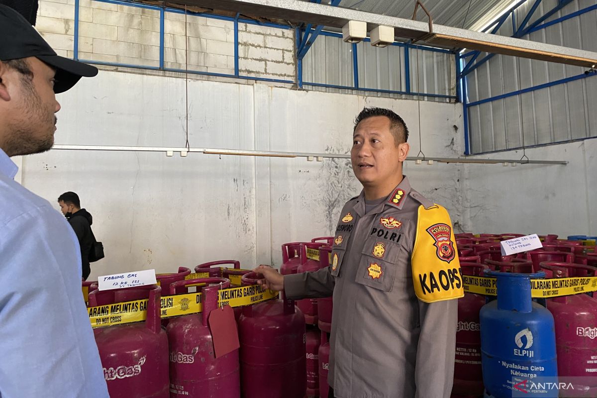 Polresta Bandung bongkar praktik pengoplosan gas elpiji bersubsidi