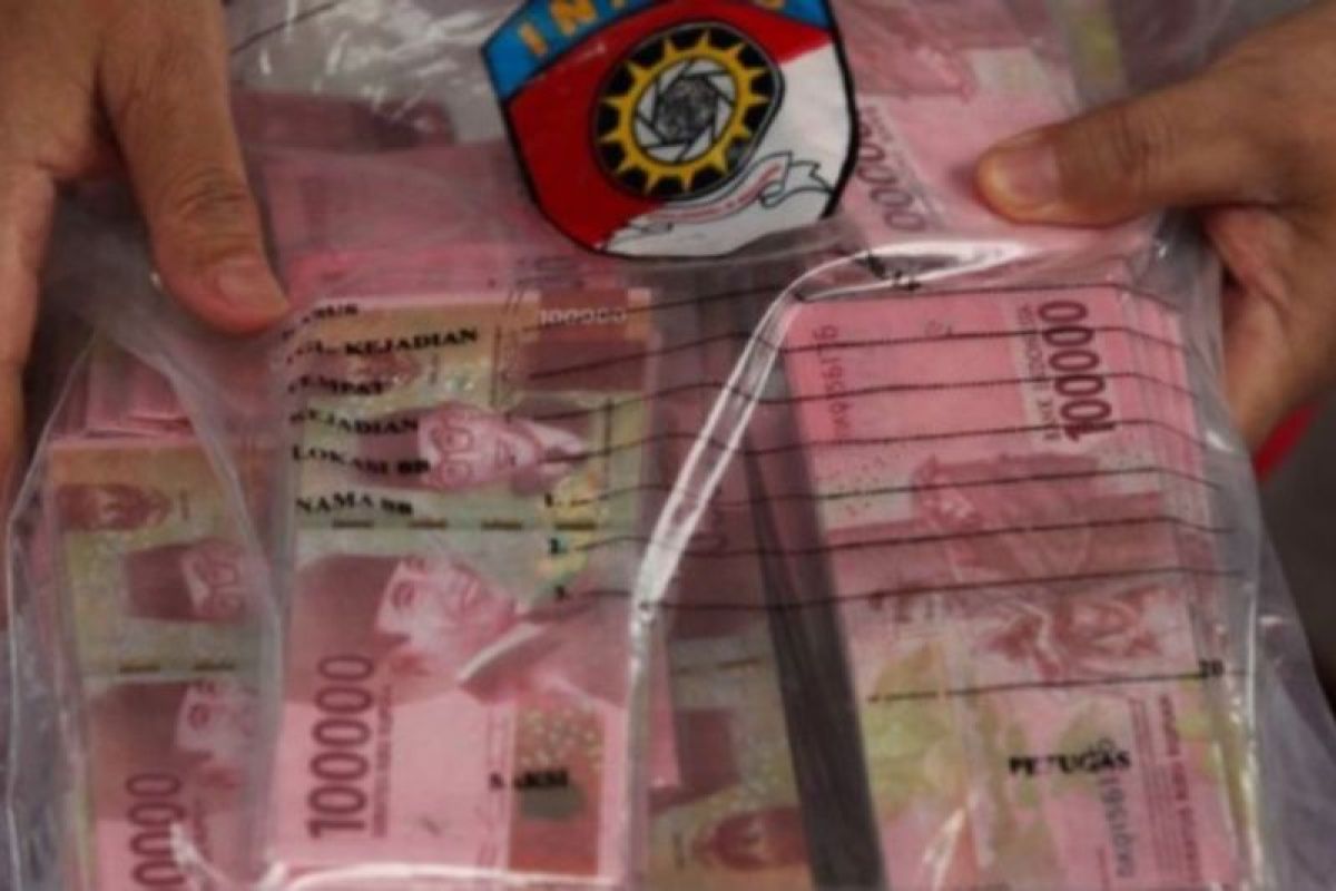 Polres Bojonegoro tangkap pelaku pengedar uang palsu