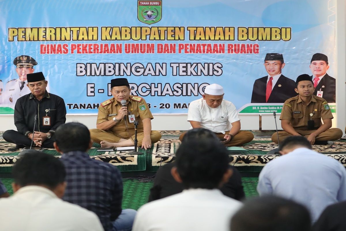 PUPR Tanah Bumbu gelar bimtek jasa konstruksi