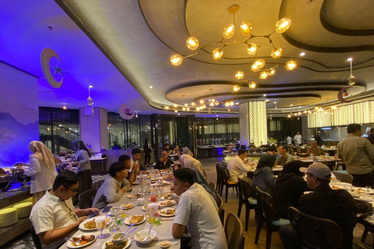 Buka puasa bersama Hotel Santika Premiere Lampung, sajikan menu khas "rumah"