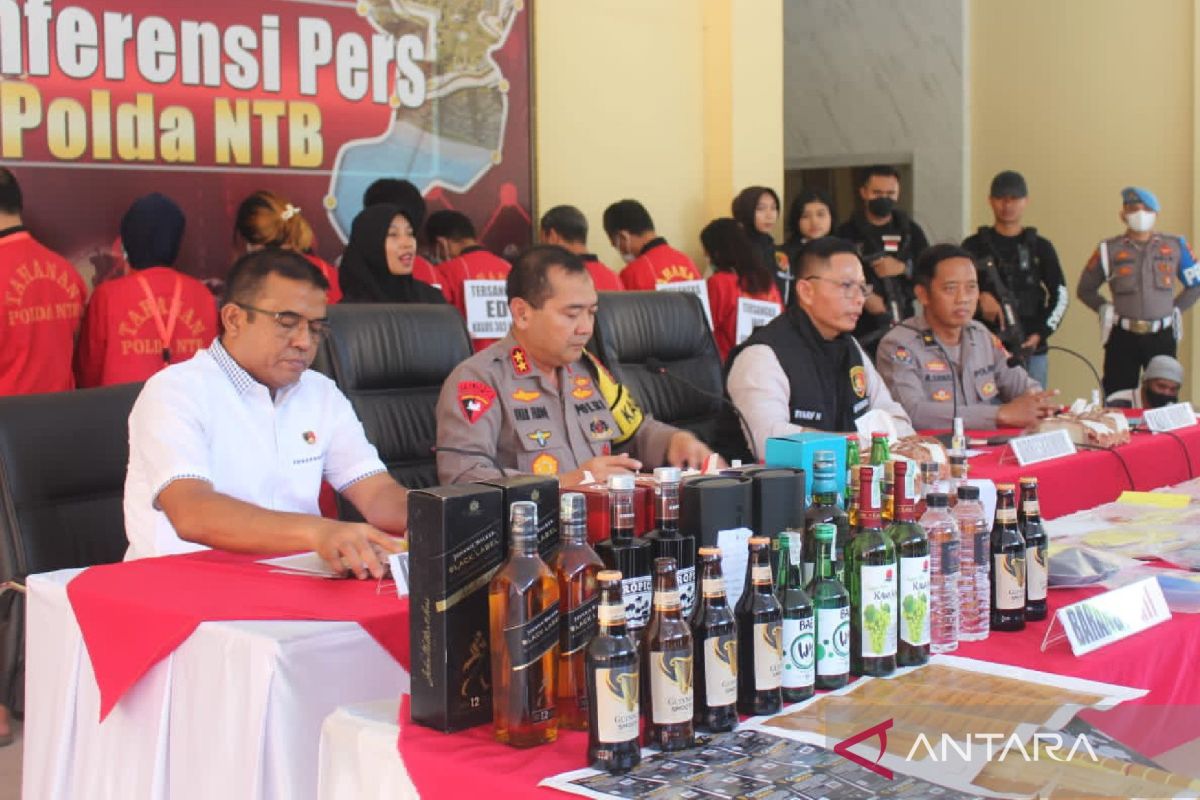 Jelang Ramadhan, Polda NTB sita 8.757 botol minuman beralkohol