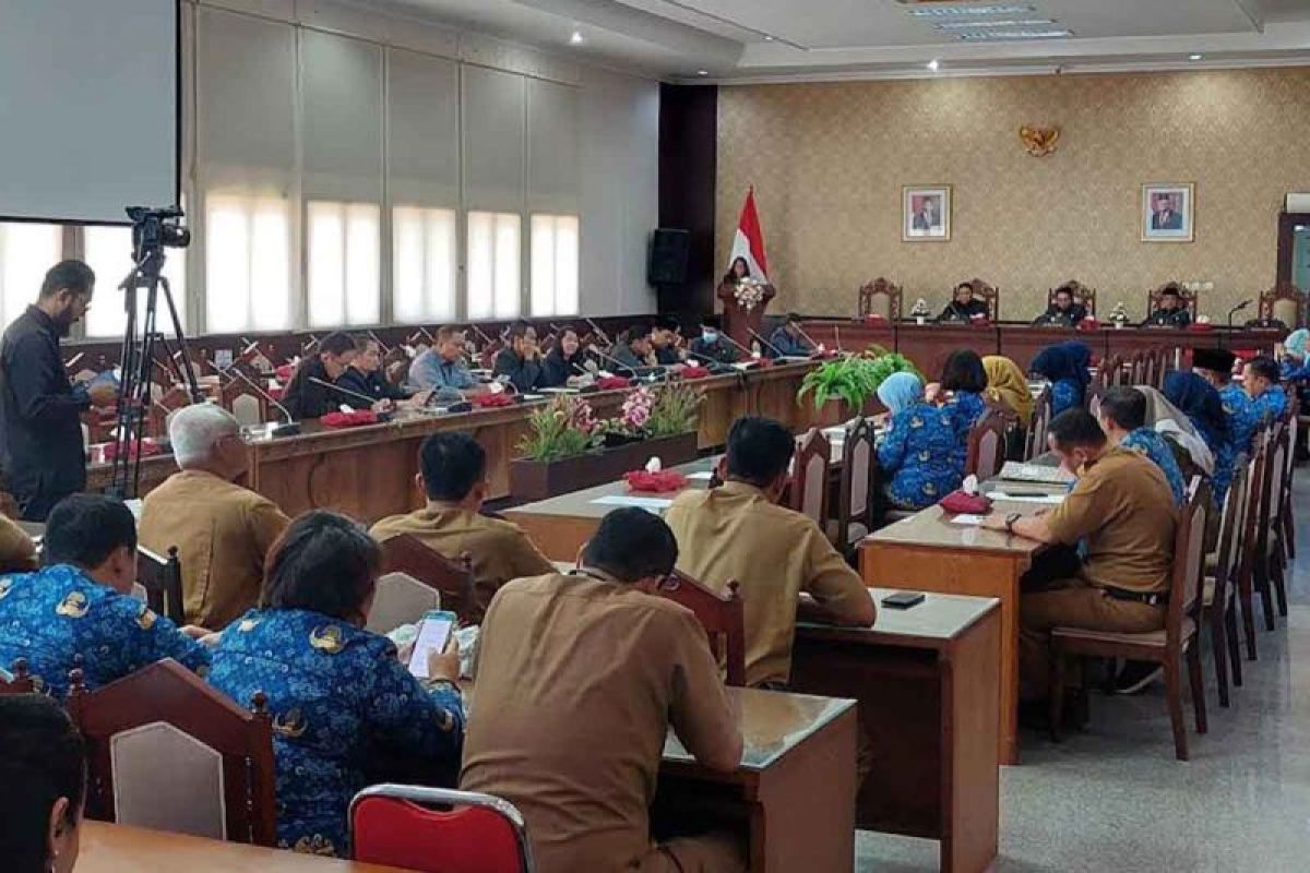 DPRD dan Pemprov Kalteng samakan persepsi terkait empat raperda inisiatif