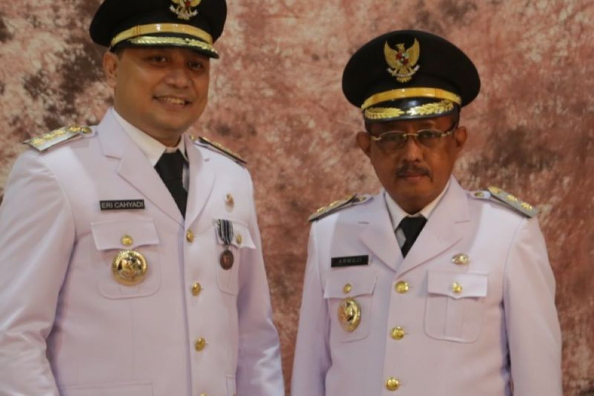 Capaian dan prestasi Eri-Armuji tiga tahun pimpin Surabaya