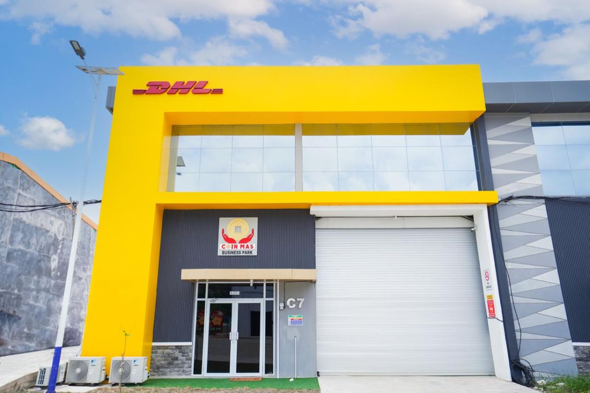 DHL luncurkan pusat logistik kendaraan listrik di Batam