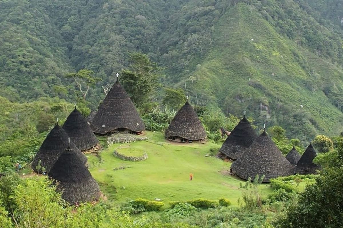 Kampung adat Wae Rebo ditetapkan sebagai desa tercantik kedua di dunia