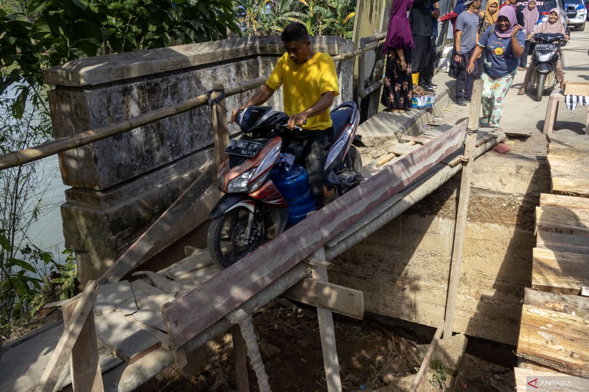 Ombudsman Sumbar ingatkan pemda penuhi kebutuhan dasar korban banjir