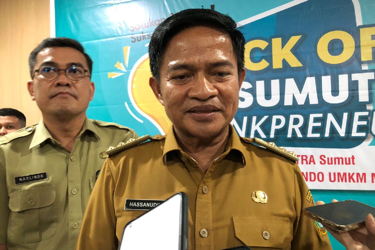 Pj Gubernur Sumut minta perusahan bayar THR tepat waktu