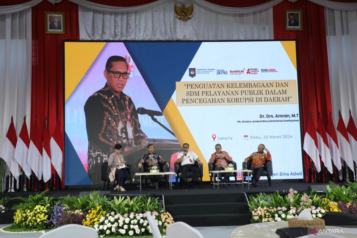 Kemendagri tekankan profesionalisme aparat perizinan cegah korupsi