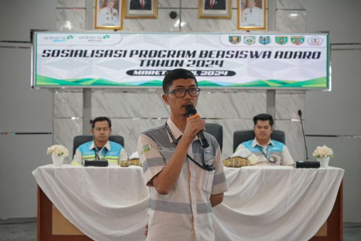 BUD Adaro program beasiswa masuki tahun ke-14