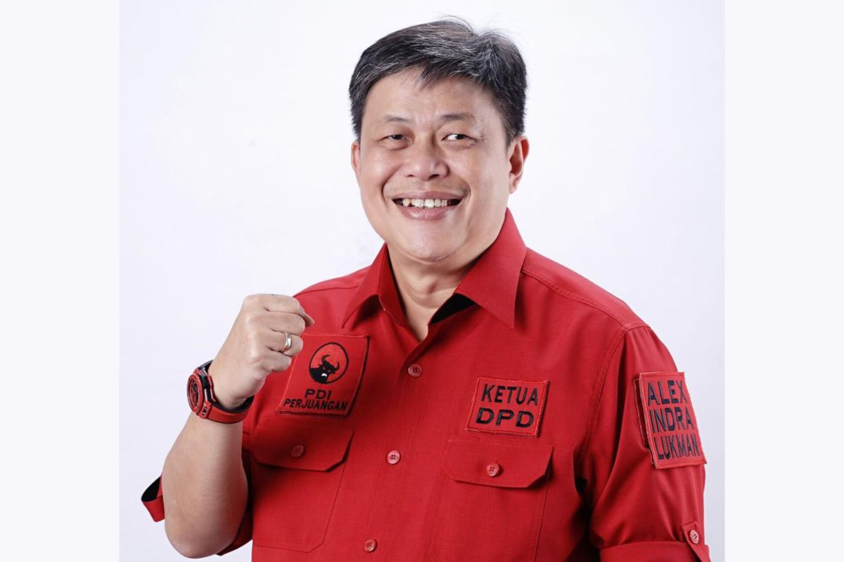 Alex Indra Lukman merasa terhormat dipercaya warga Sumbar ke Senayan