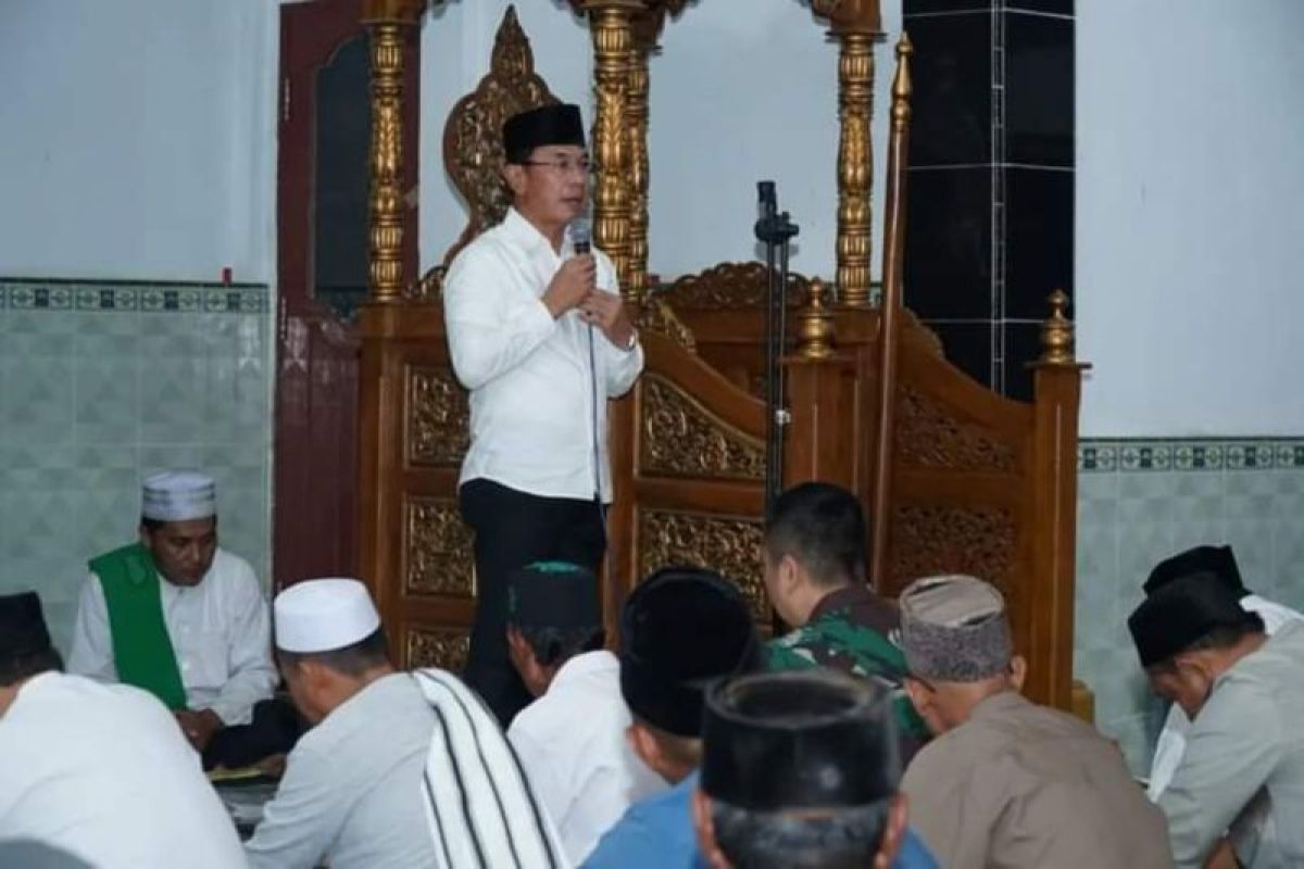 Irwan Lapatta ajak masyarakat jalin silaturahim dengan pemerintah