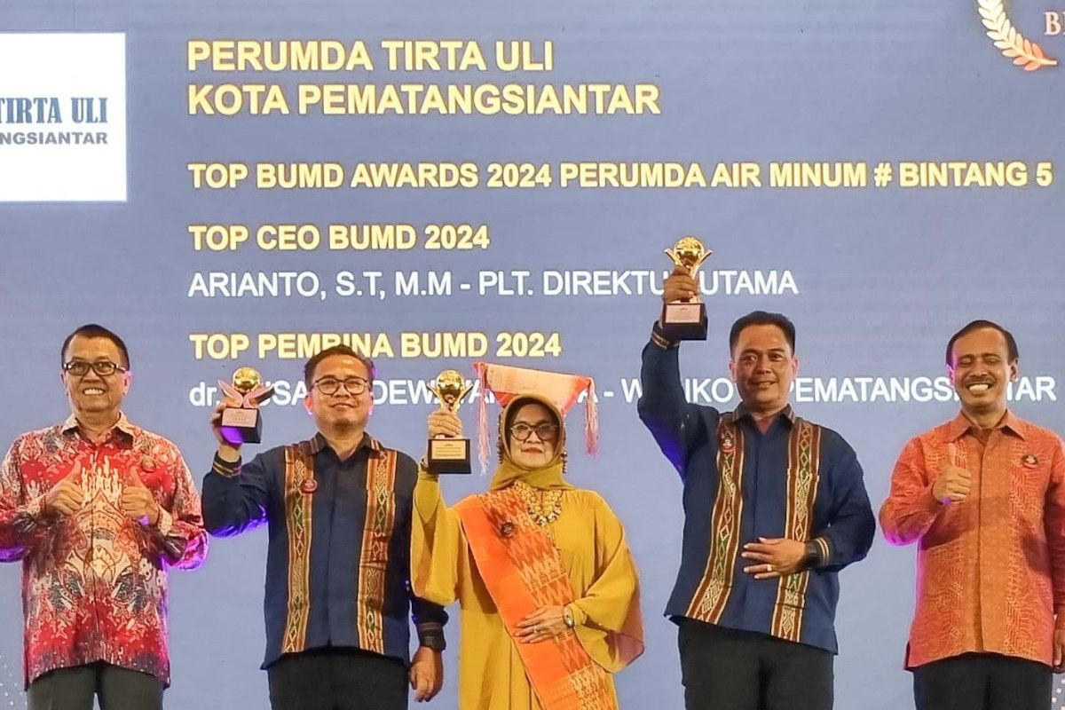 Lagi, Perumda Tirta Uli Pematangsiantar peroleh Top BUMD Awards