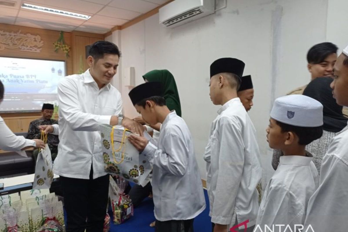 PT BPF tebar kebaikan lewat santunan puluhan anak yatim