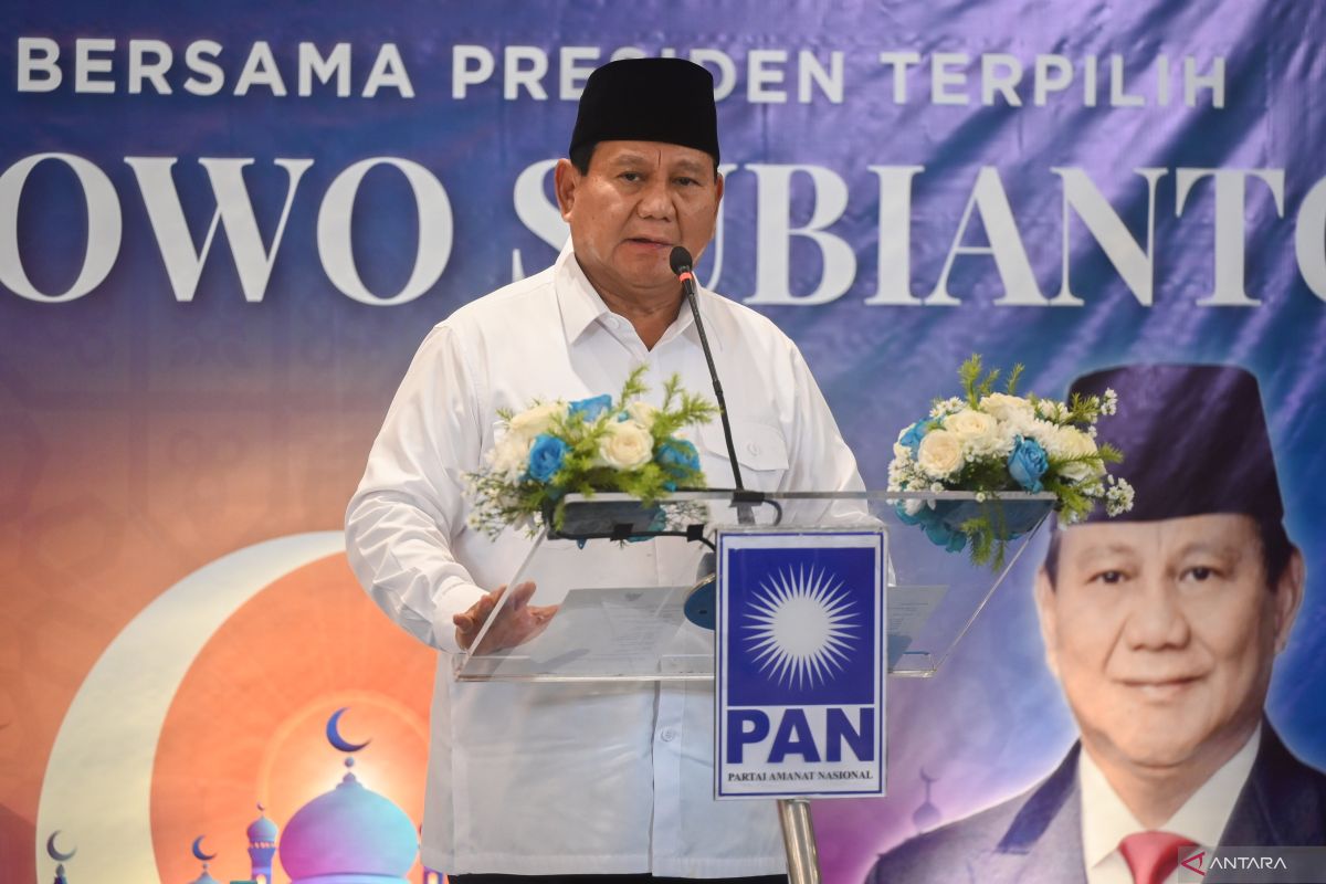 Prabowo terima kasih ke Anies dan Ganjar yang ejek saat masa kampanye