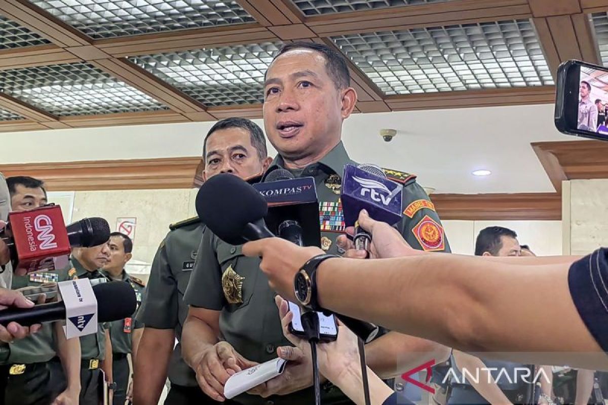 Panglima TNI mutasi 52 pati, termasuk Kepala BAIS