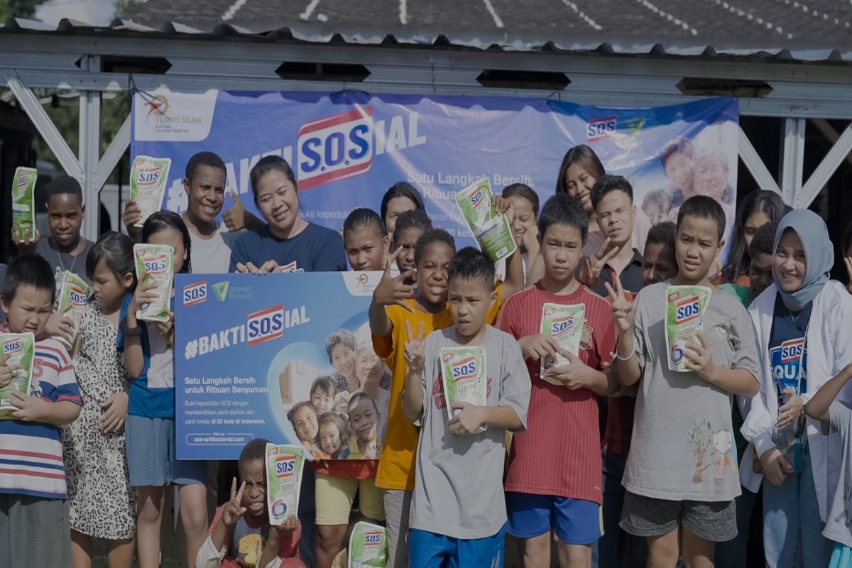 SOS hadirkan #BaktiSOSial dengan distribusikan 80ribu produk untuk bersih-bersih panti asuhan