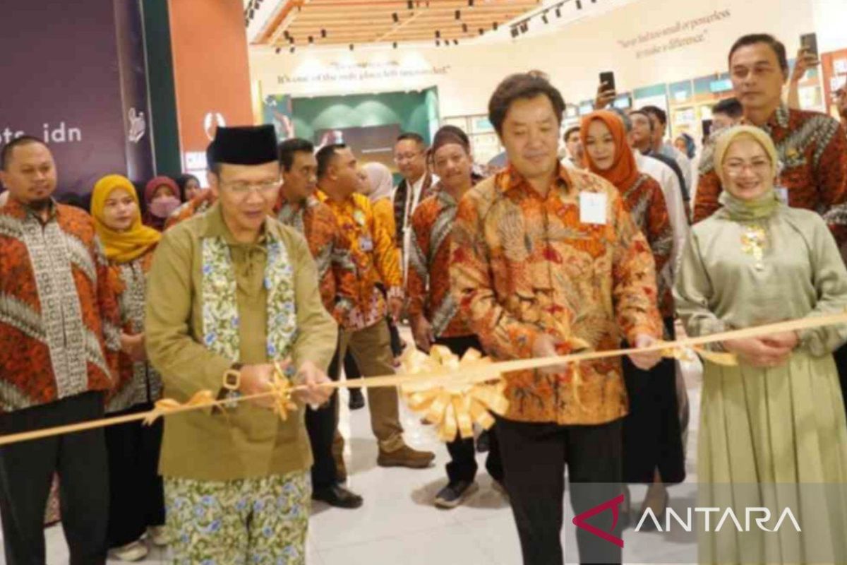 Pemkab Bekasi minta pusat belanja berkontribusi majukan ekonomi daerah