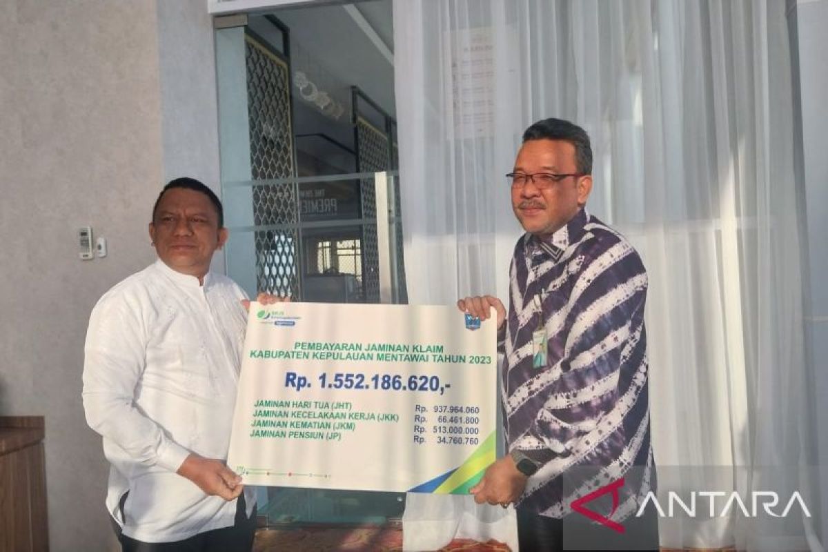 BPJS Ketenagakerjaan Padang bayarkan jaminan klaim Rp 1,5 miliar di Mentawai
