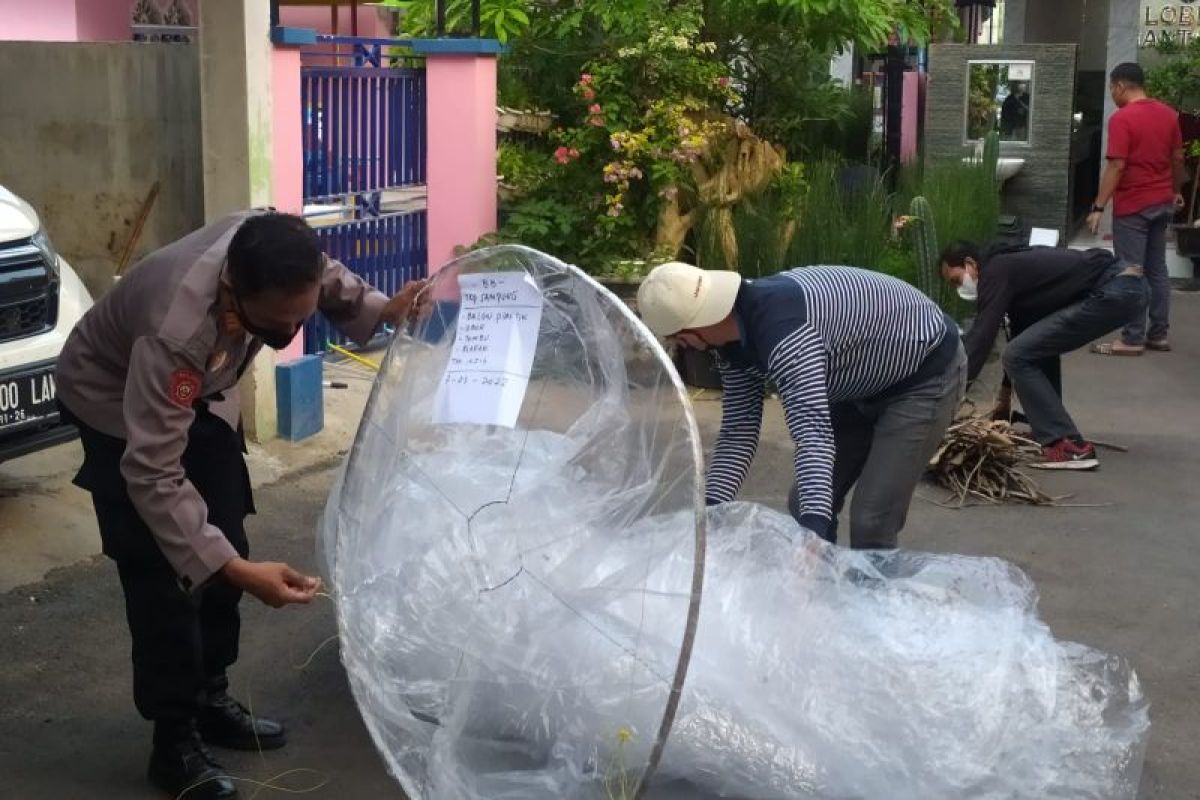 Warga Pnorogo dilarang terbangkan balon udara